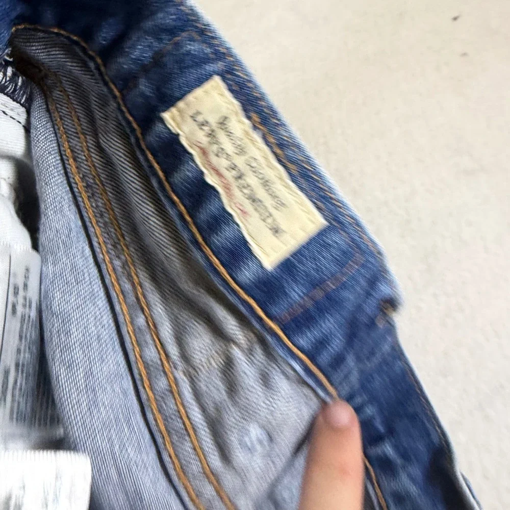 Levis 501 Original Fit Mens Medium Wash Blue Straight Leg Denim Jeans 40x32